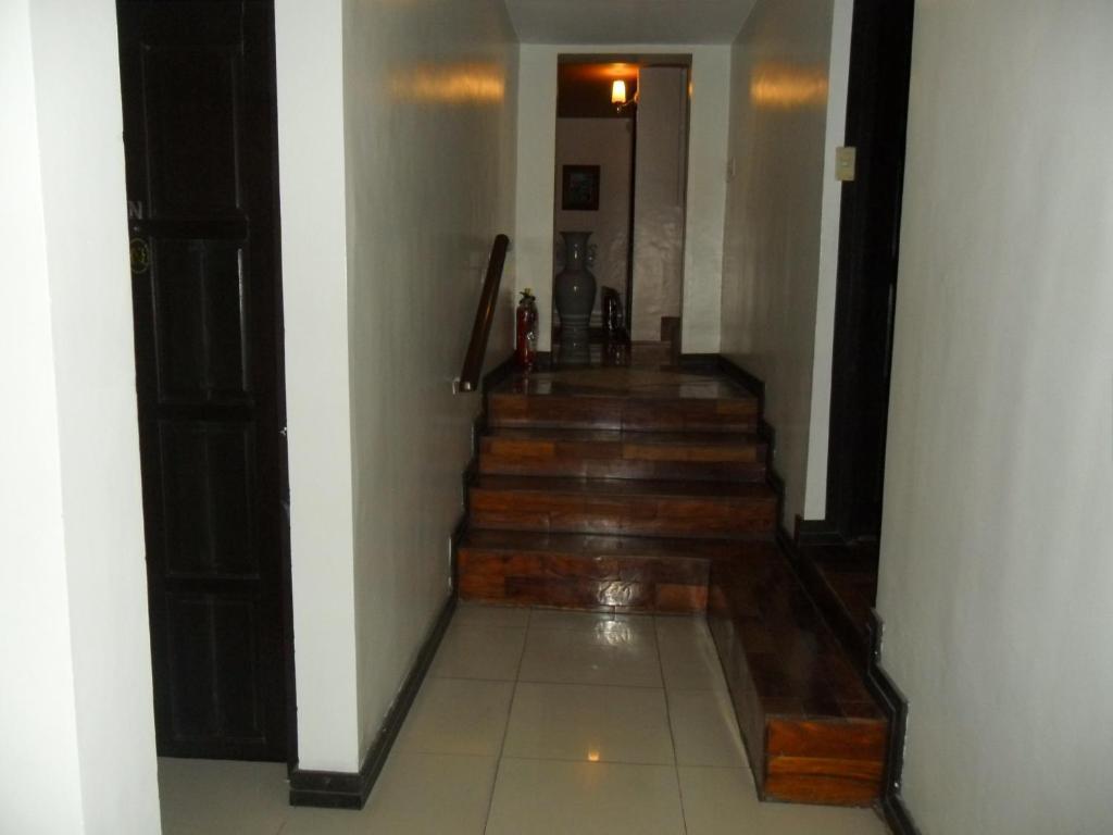 Tagaytay Econo Hotel Tagaytay City Екстериор снимка
