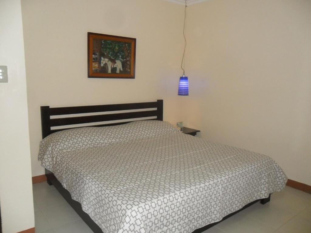 Tagaytay Econo Hotel Tagaytay City Стая снимка