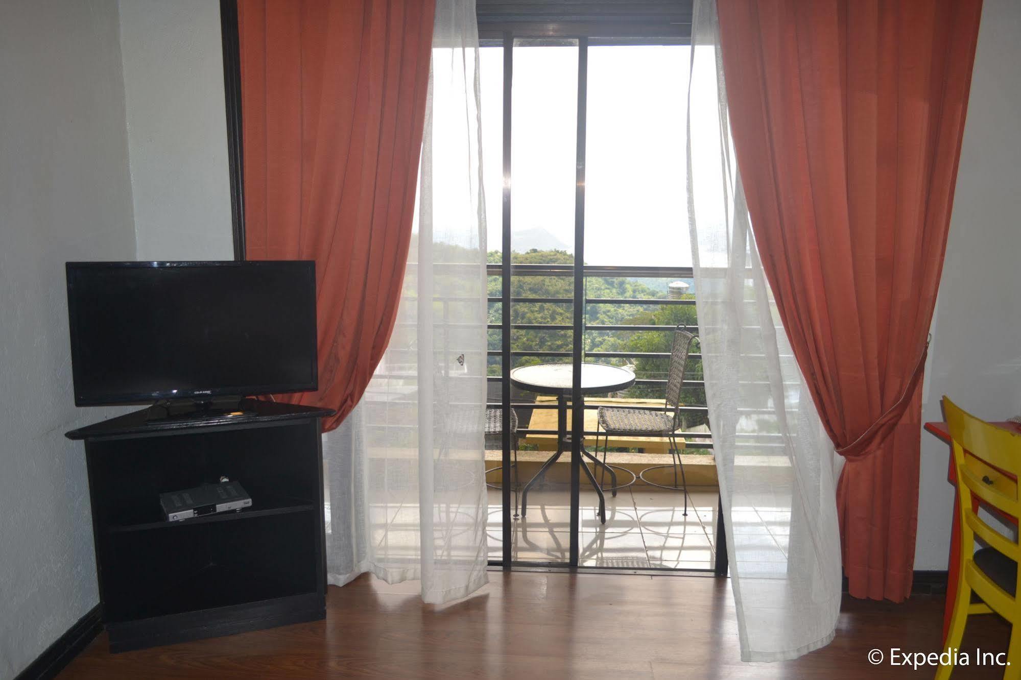 Tagaytay Econo Hotel Tagaytay City Екстериор снимка