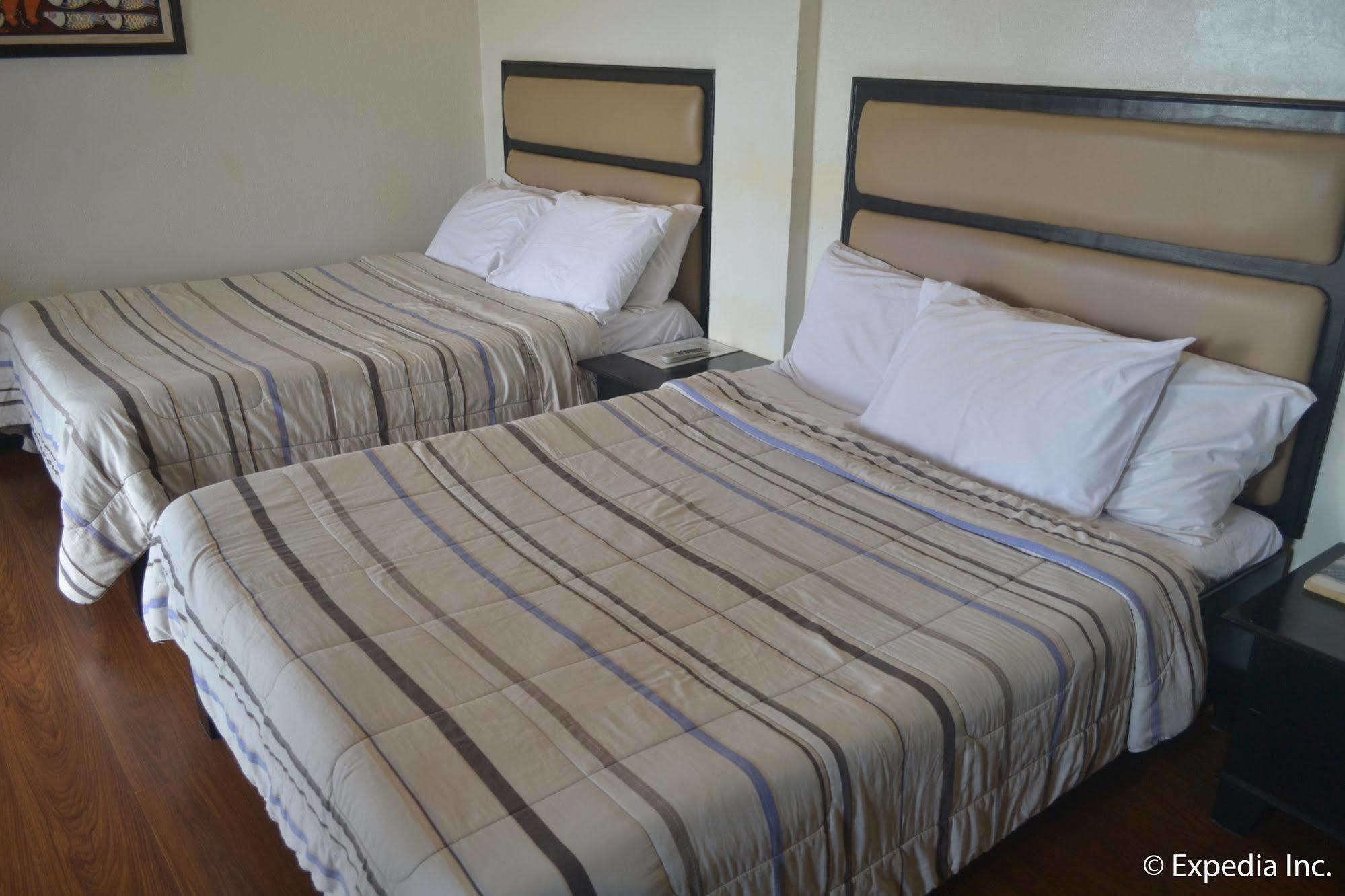Tagaytay Econo Hotel Tagaytay City Екстериор снимка
